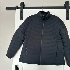 Women’s Wind River Puffer Jacket.  EUC.